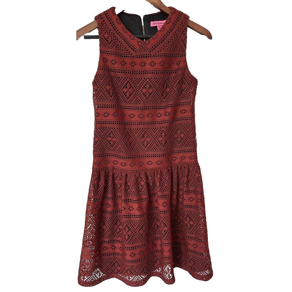Betsey Johnson Dress Women's Size 2 Crochet Sleeveless Rusty Red